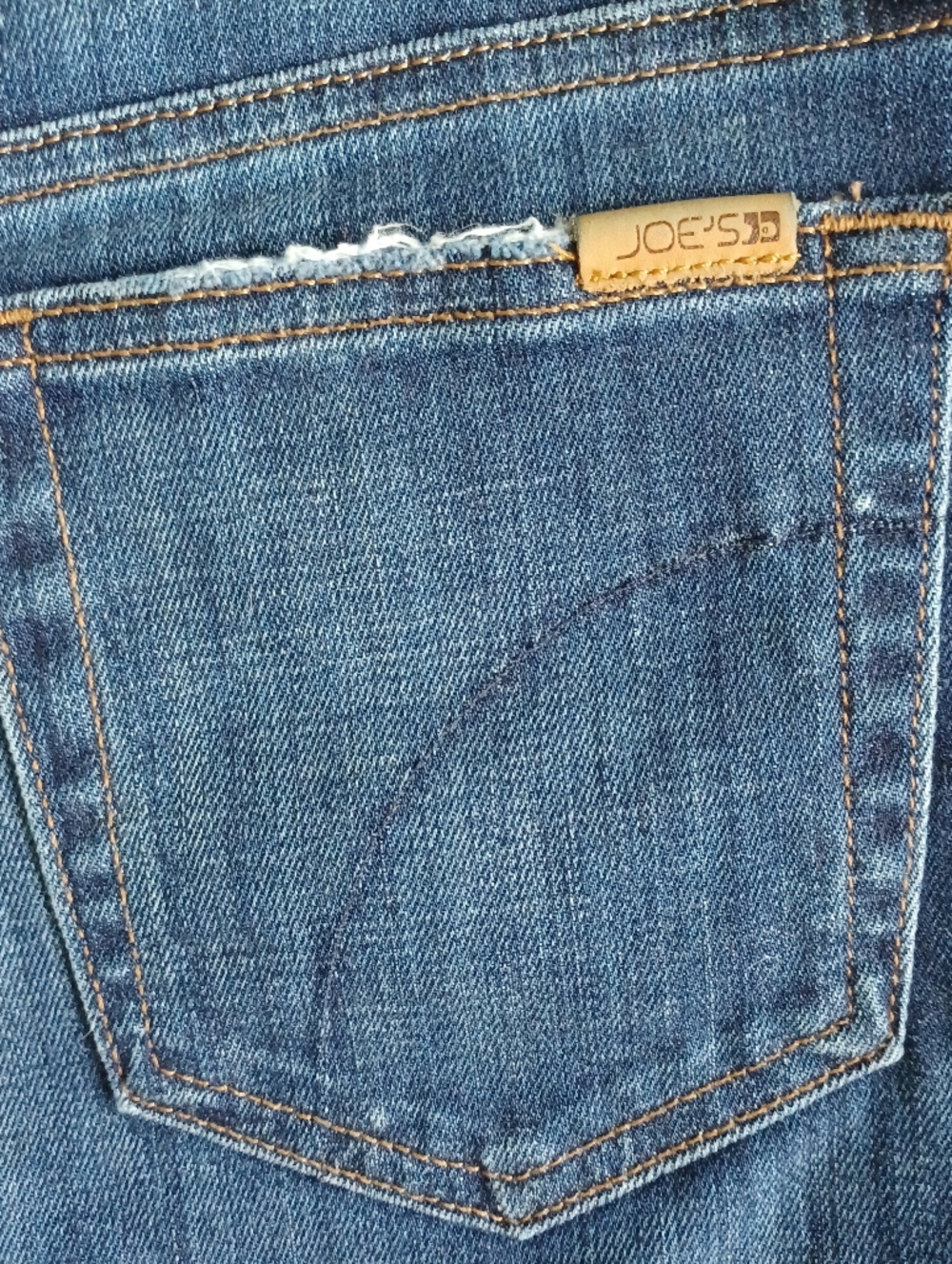 Joes Jeans Mid-rise Denim Shorts - Picture 6 of 7